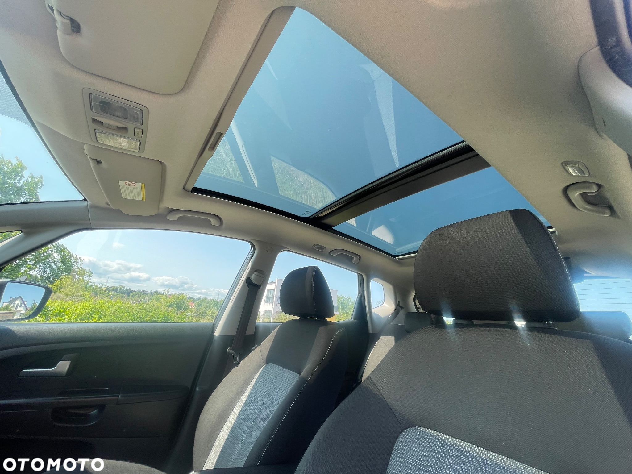 Kia Venga 1.4 Business Line - 12