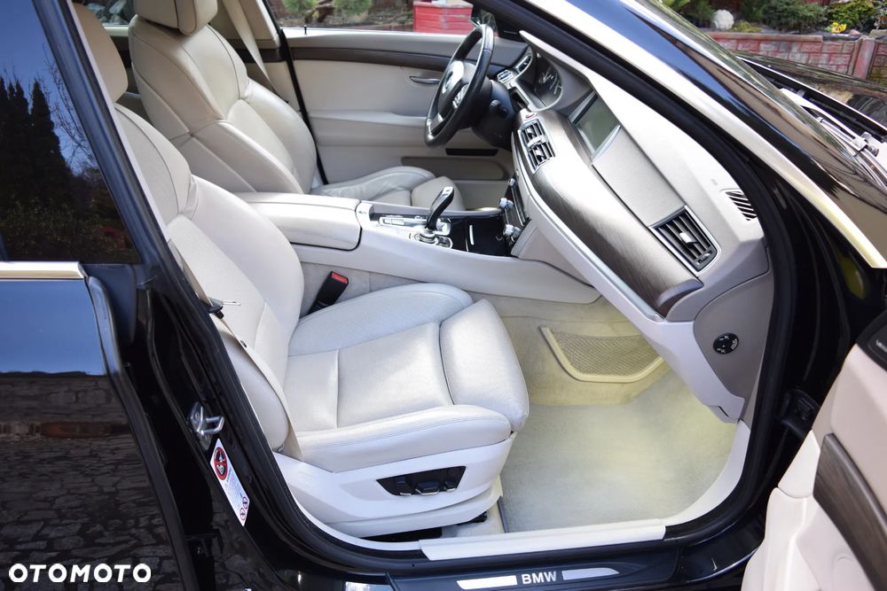 BMW 5GT 535d xDrive - 11