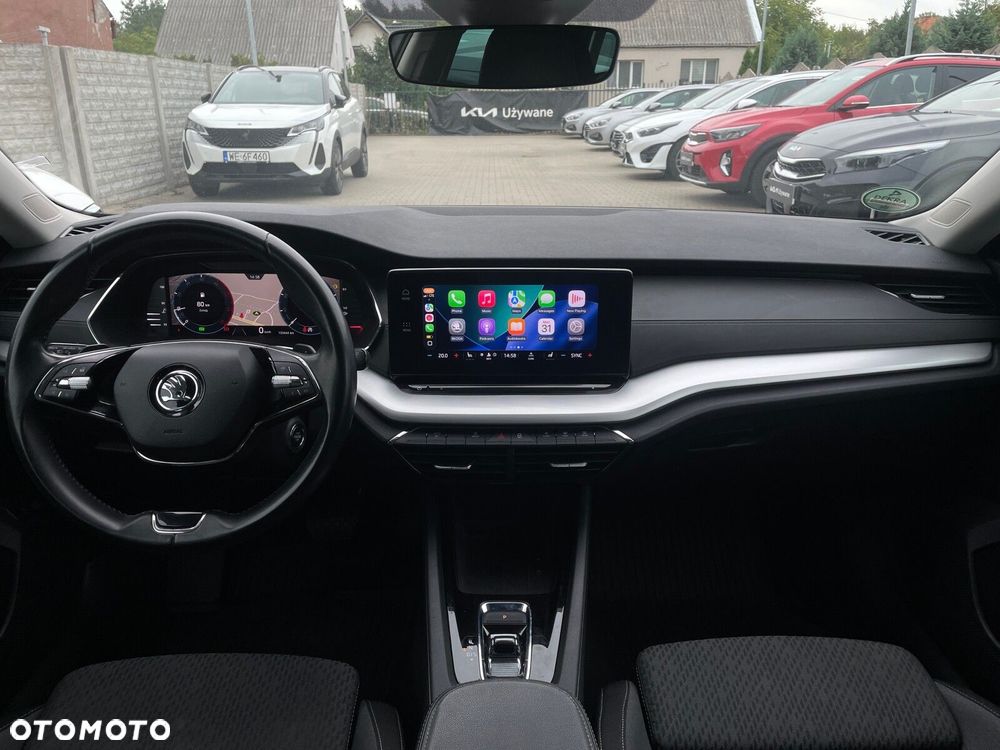 Skoda Octavia 2.0 TDI Selection DSG - 23