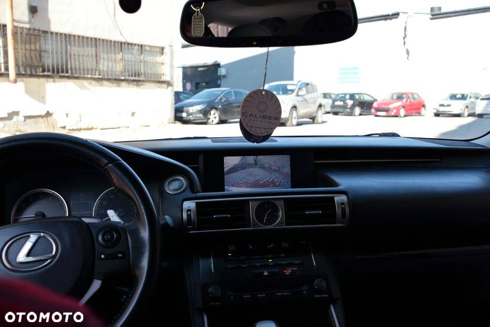 Lexus IS 250 Executive Line - 22