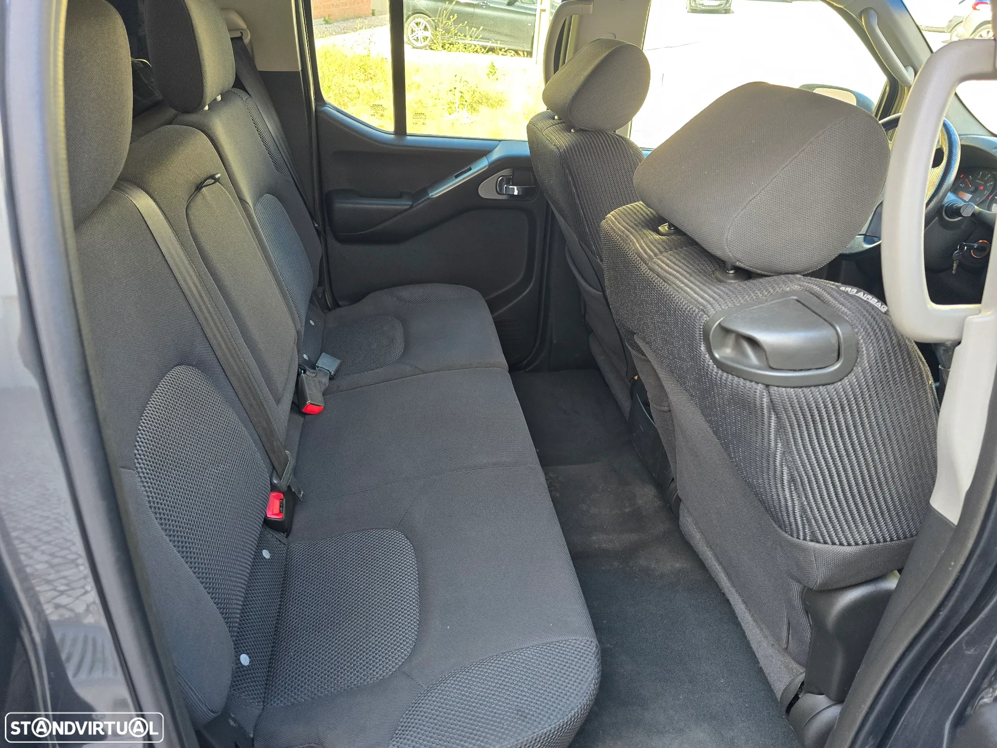 Nissan Navara 2.5 dCi CD LE Premium - 8