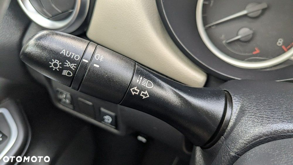 Nissan Micra - 27