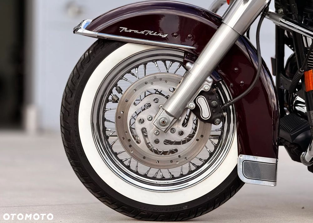 Harley-Davidson Touring Road King - 31