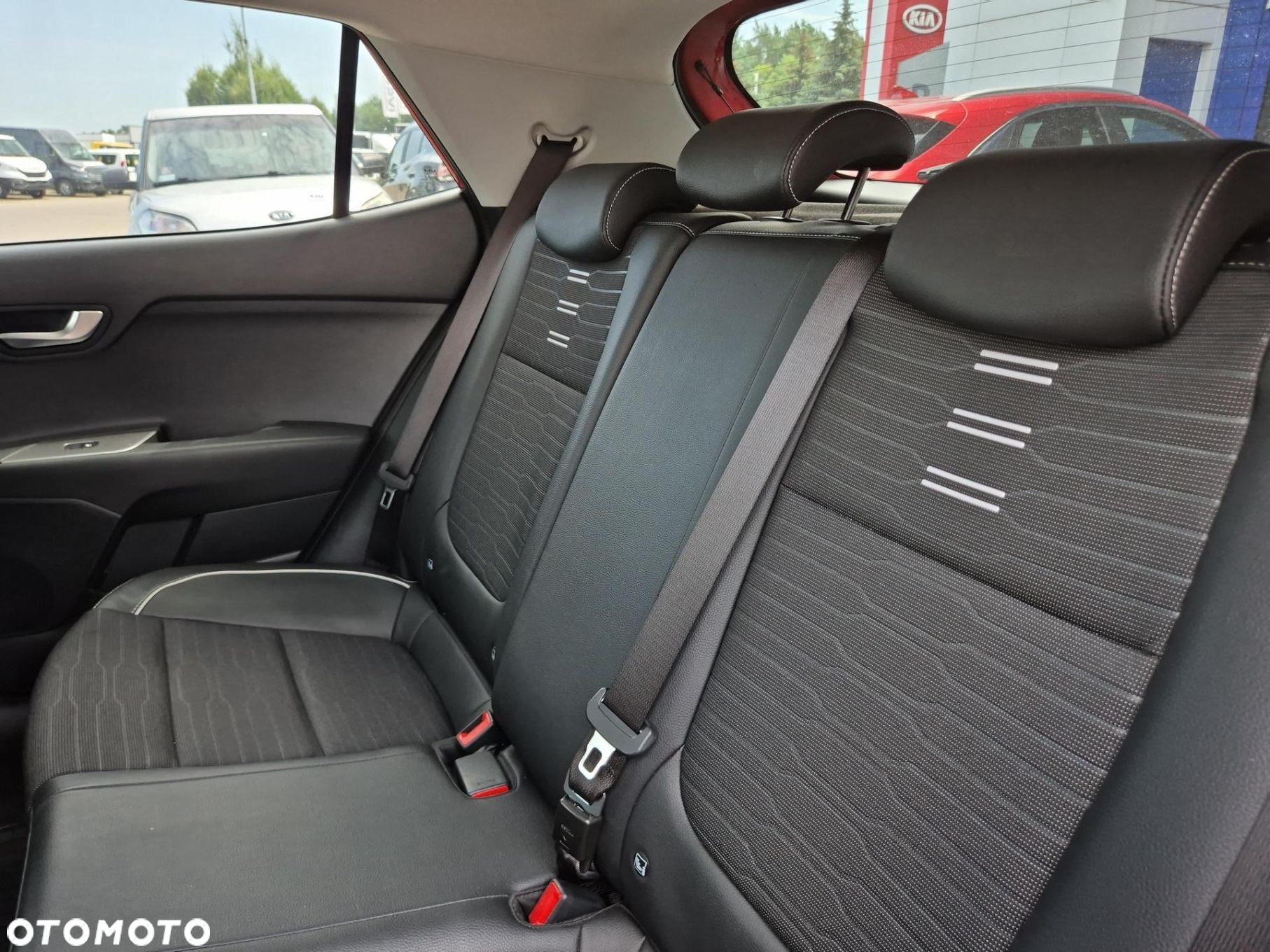 Kia Stonic - 16