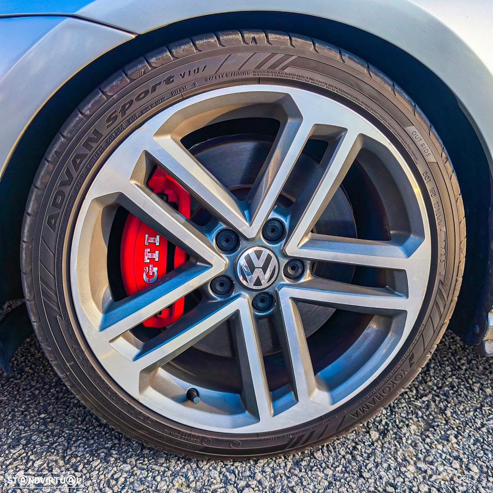 VW Golf 2.0 TSi GTi Performance - 4