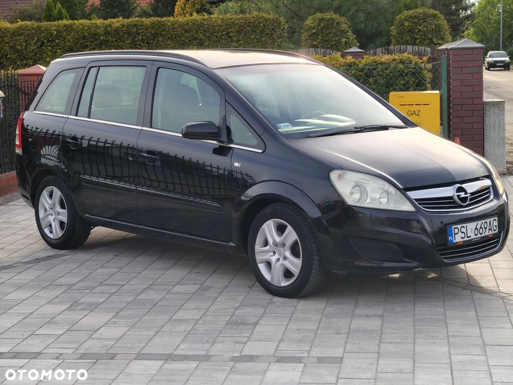 Opel Zafira - 11