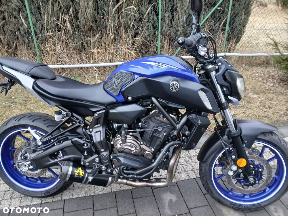 Yamaha MT - 15