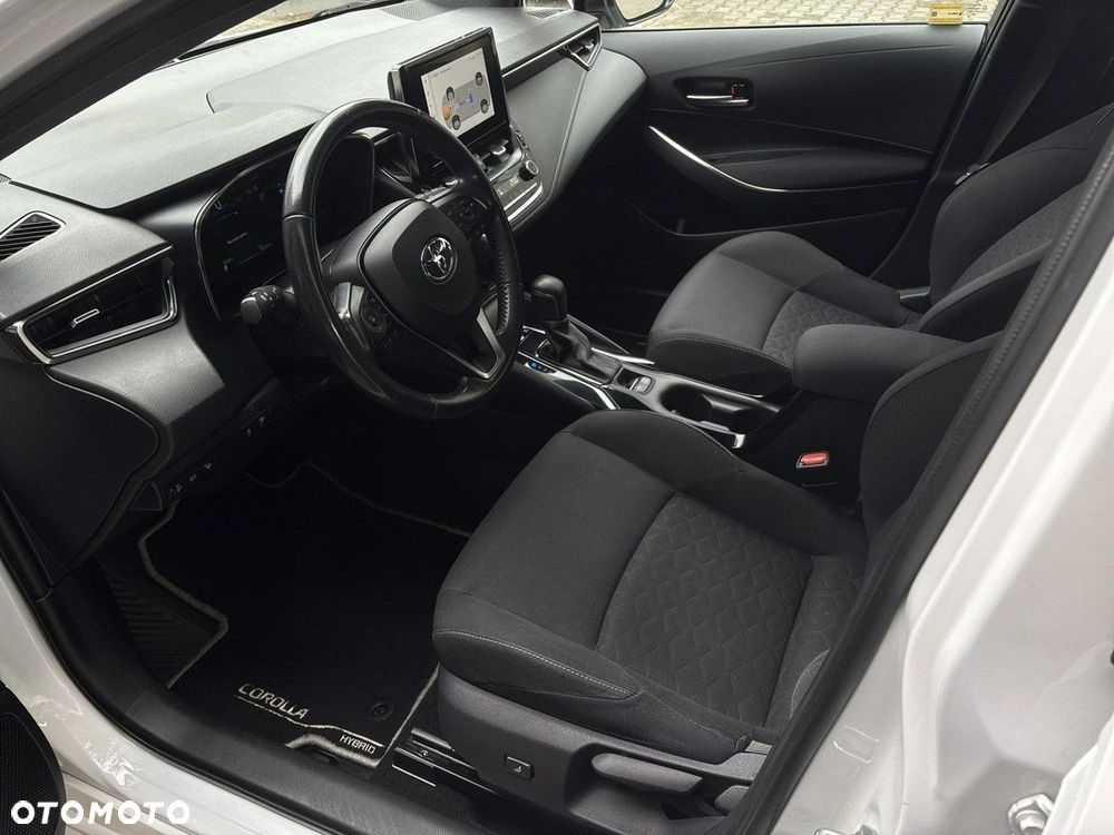 Toyota Corolla 1.8 Hybrid Comfort - 10