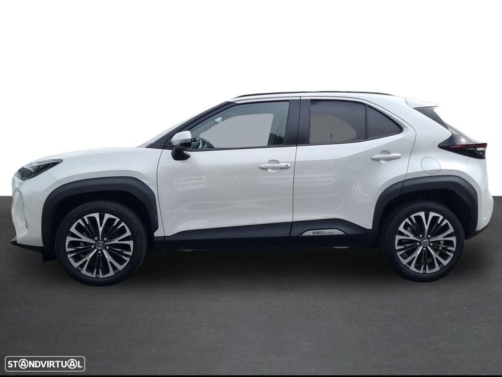 Toyota Yaris Cross 1.5 HDF Luxury - 4