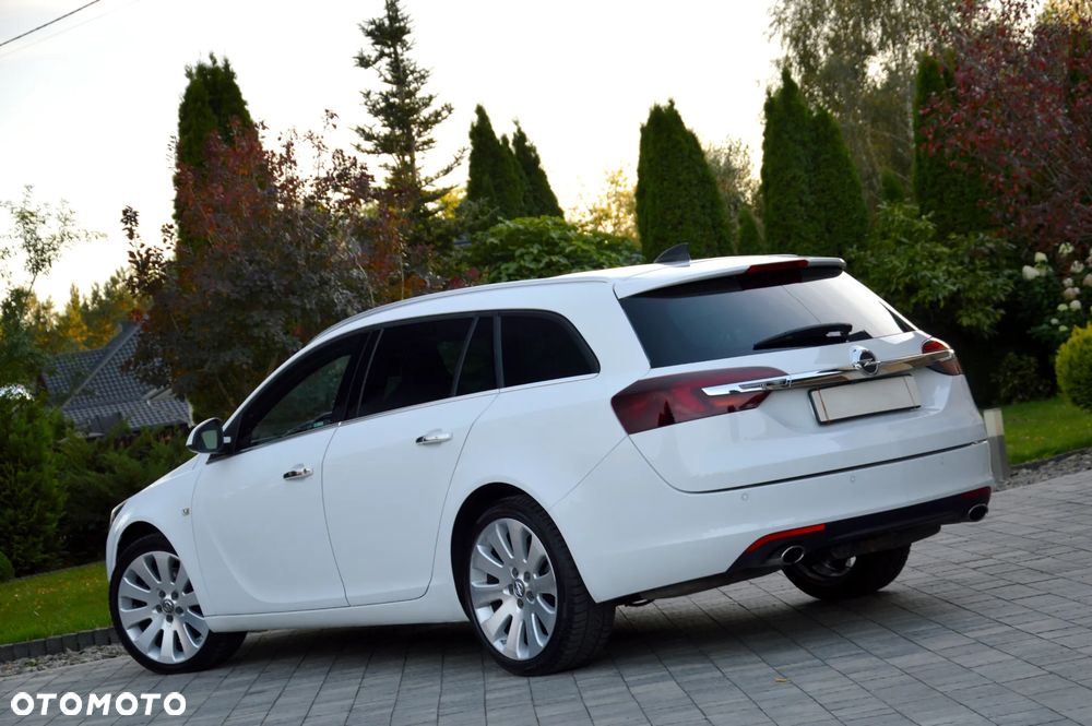Opel Insignia - 12