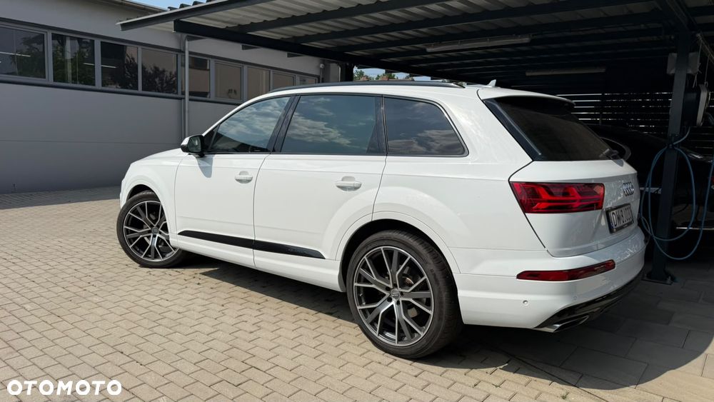 Audi Q7 - 2