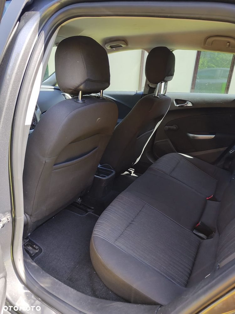 Opel Astra - 6