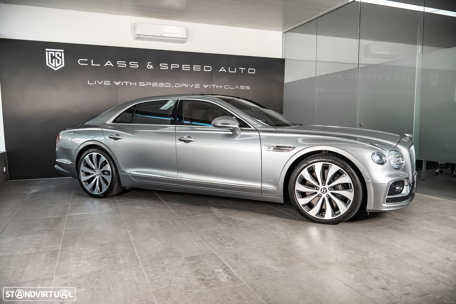 Bentley Flying Spur W12 - 4