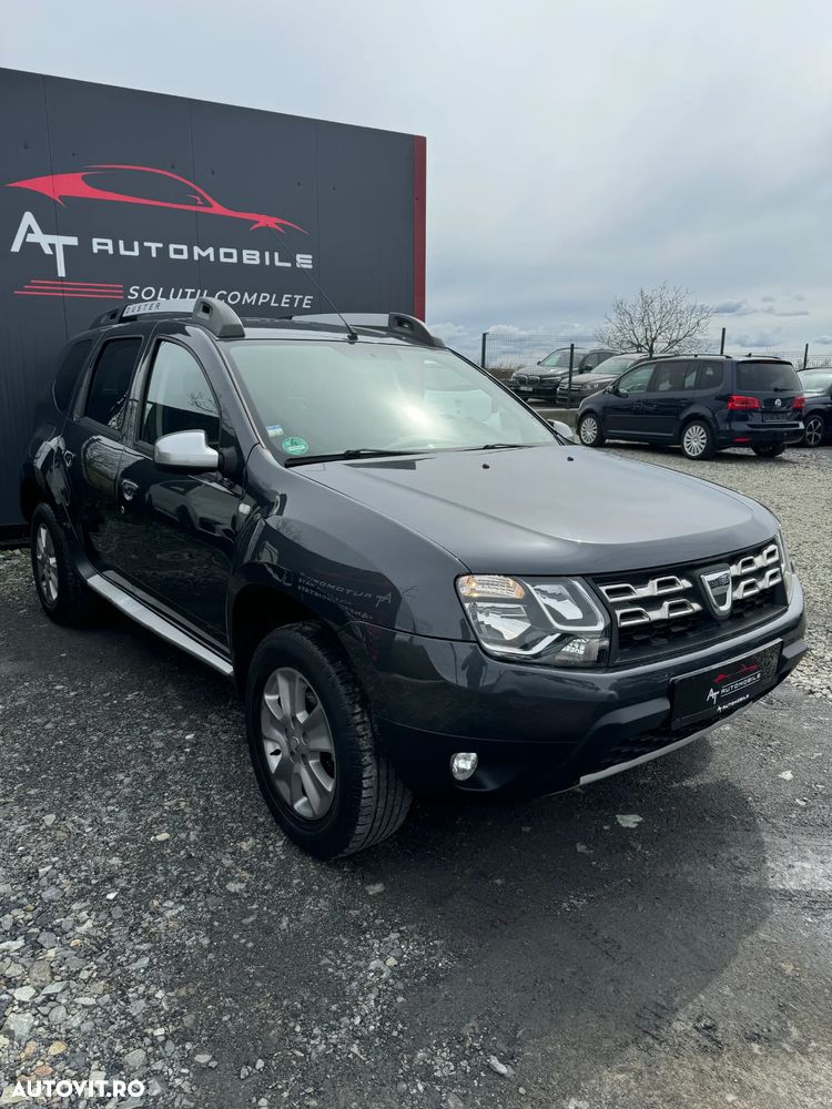 Dacia Duster SCe 115 4x2 Celebration - 3