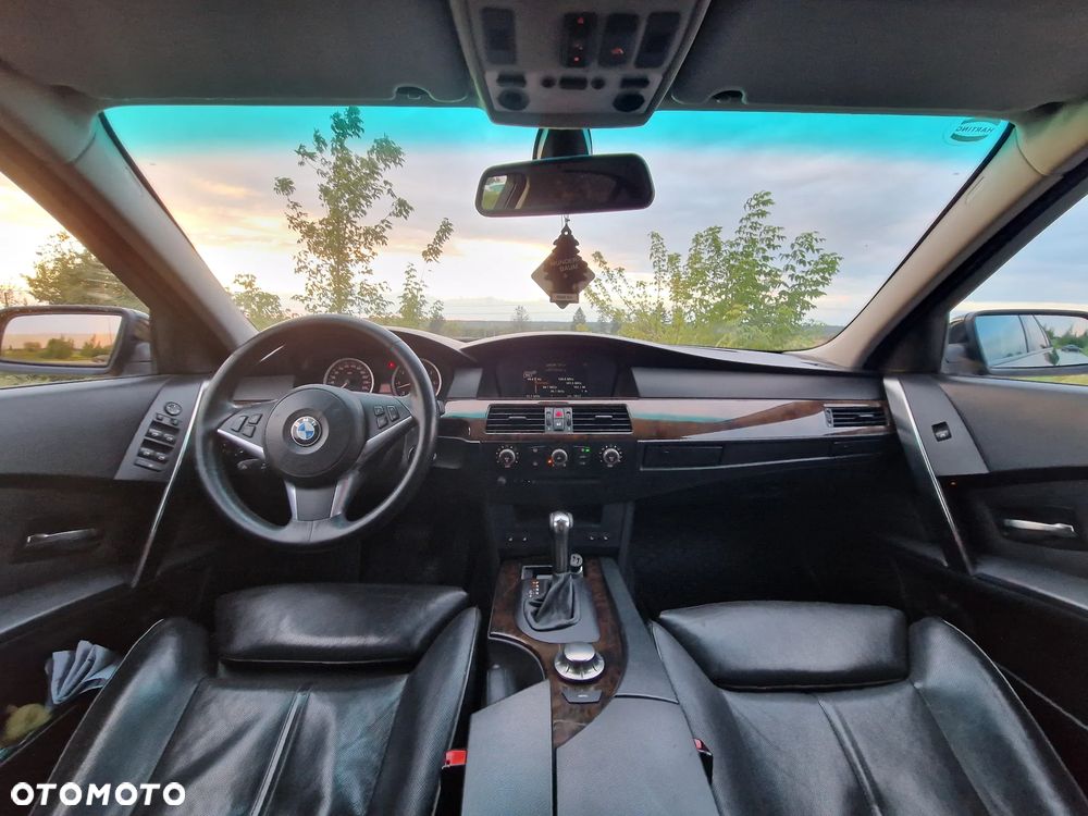 BMW Seria 5 - 13