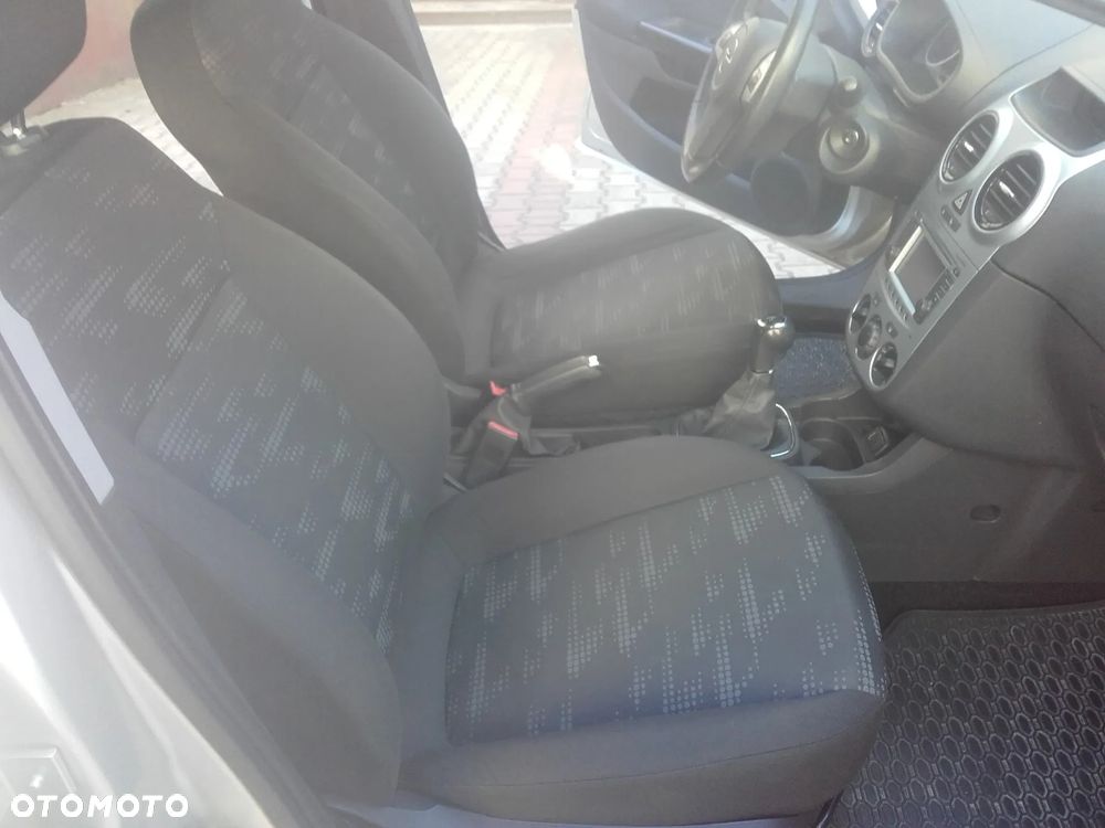 Opel Corsa - 28