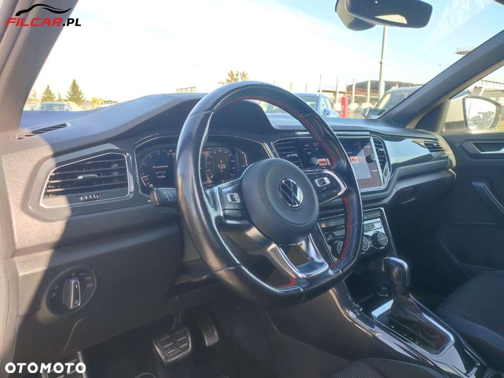 Volkswagen T-Roc - 5