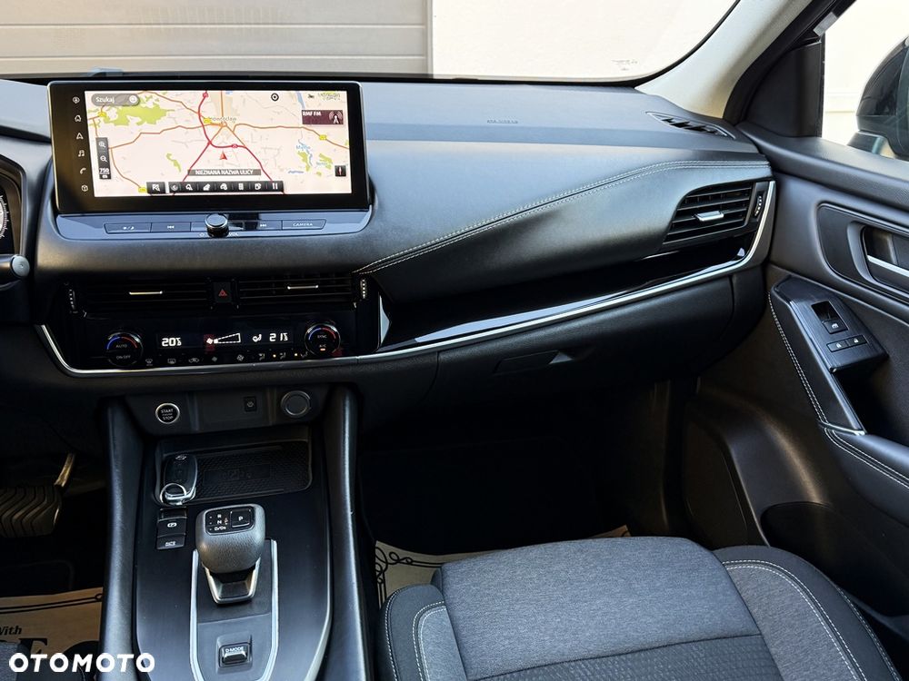 Nissan Qashqai 1.3 DIG-T MHEV Xtronic N-Connecta - 8