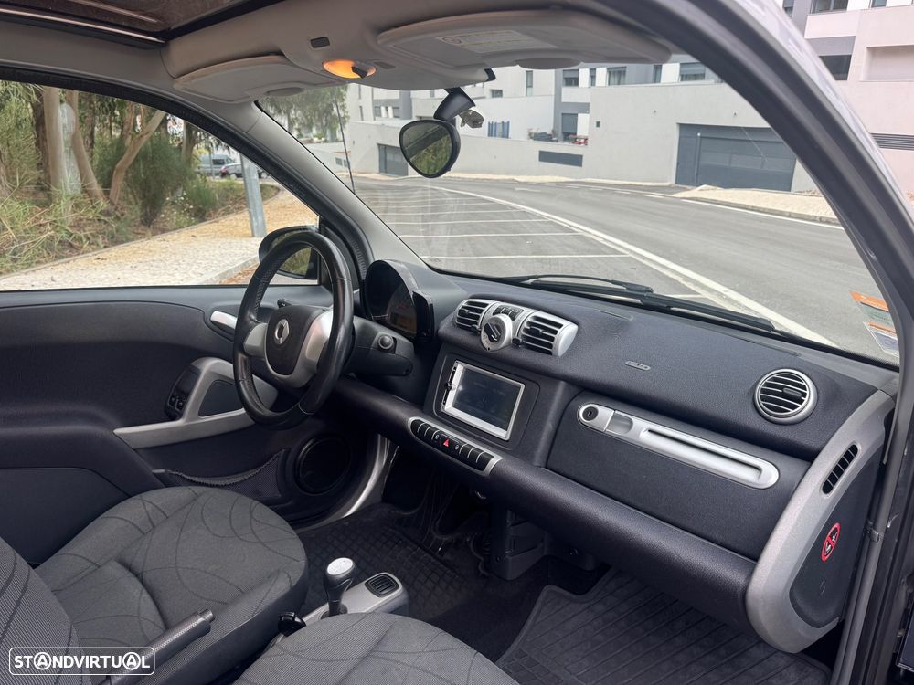 Smart ForTwo Coupé cdi softouch black&white limited dpf - 9