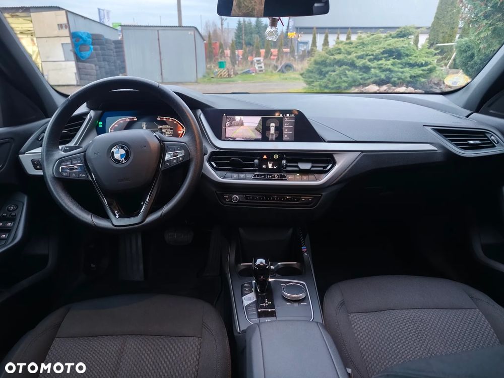 BMW Seria 1 116d Sport Line Shadow - 8