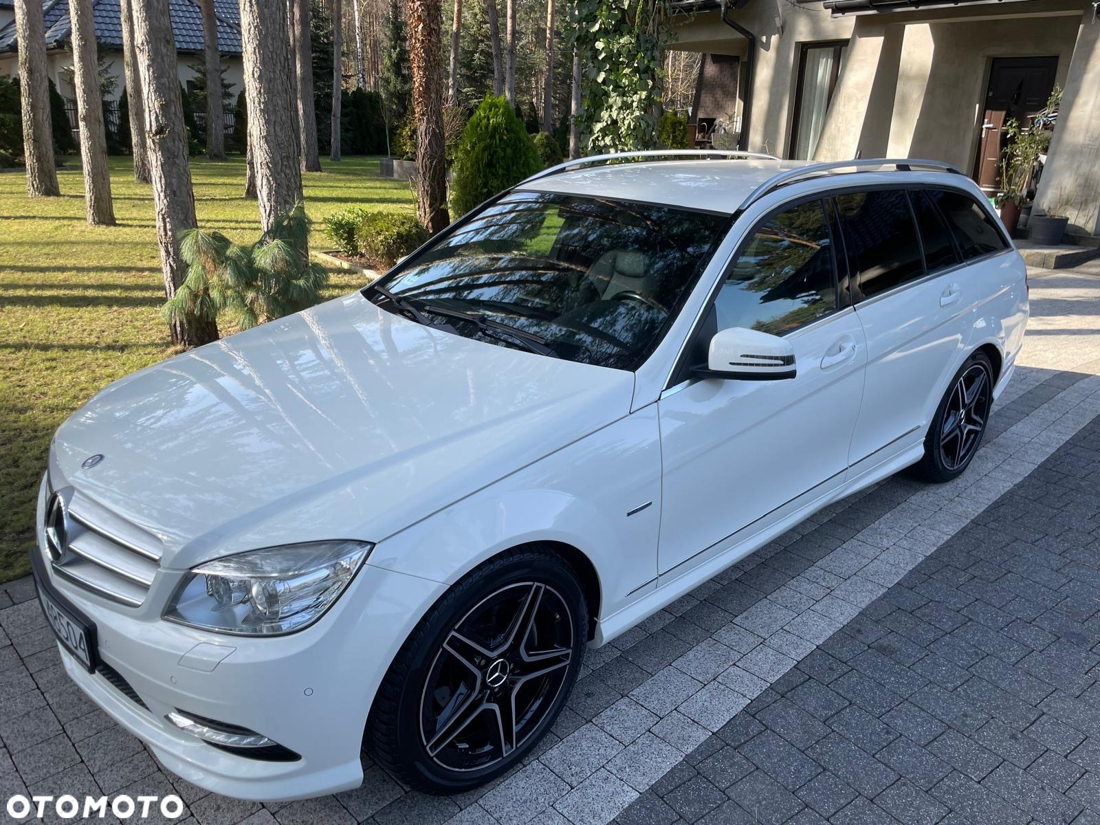 Mercedes-Benz Klasa C 250 CGI BlueEff Avantgarde - 6