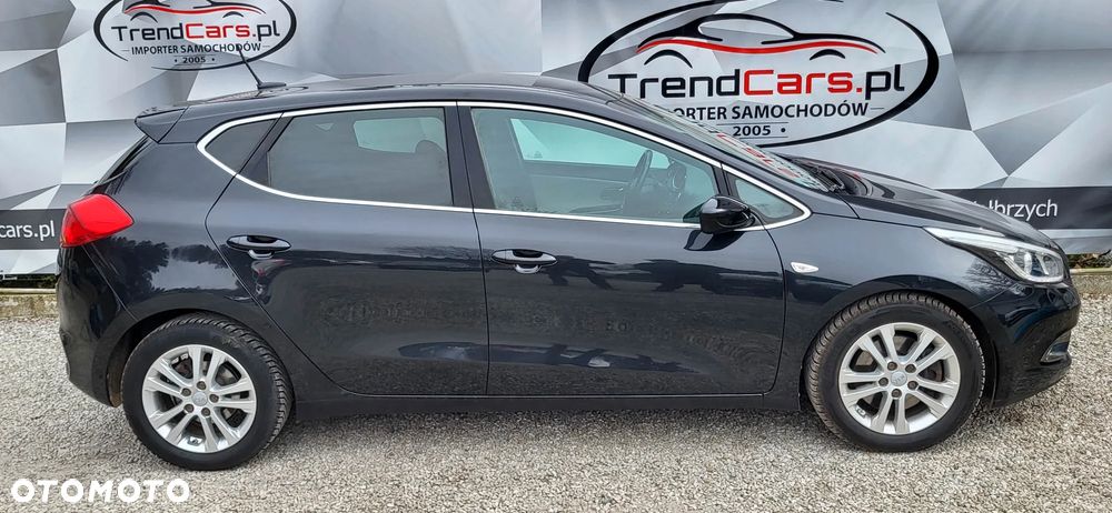 Kia Ceed 1.6 GDI ISG Spirit - 4