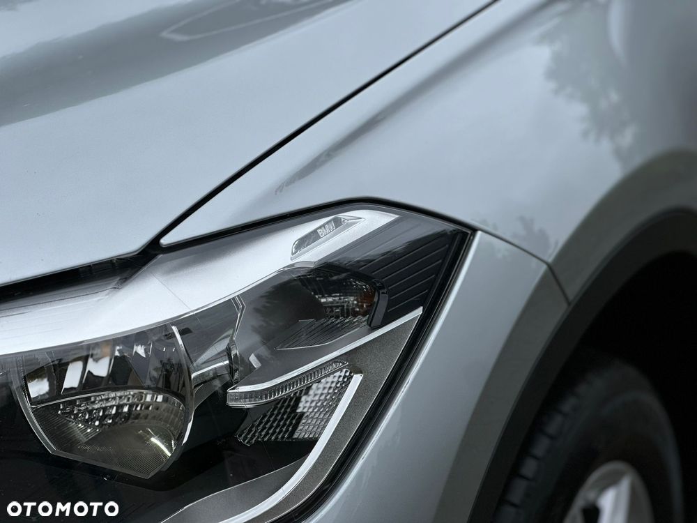 BMW X1 xDrive25d Advantage - 11