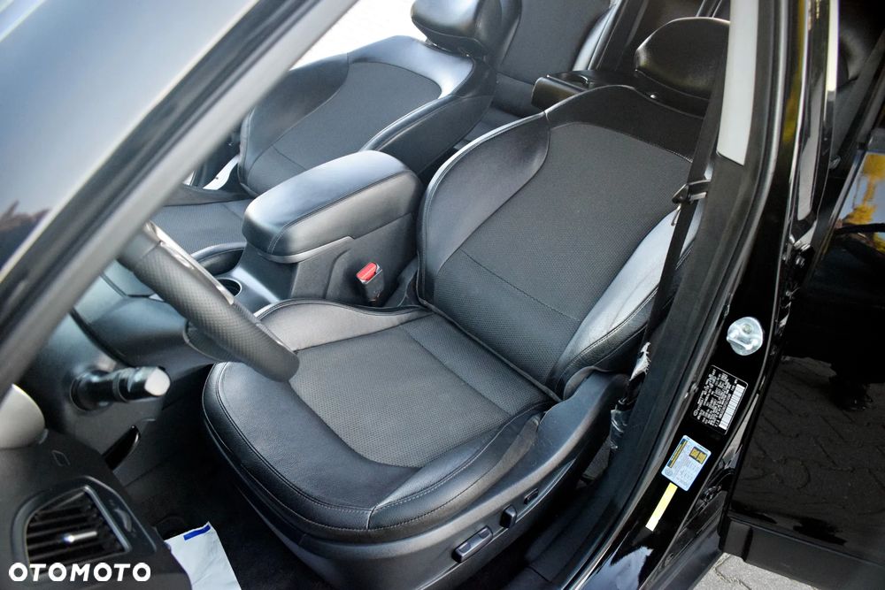 Hyundai ix35 - 33