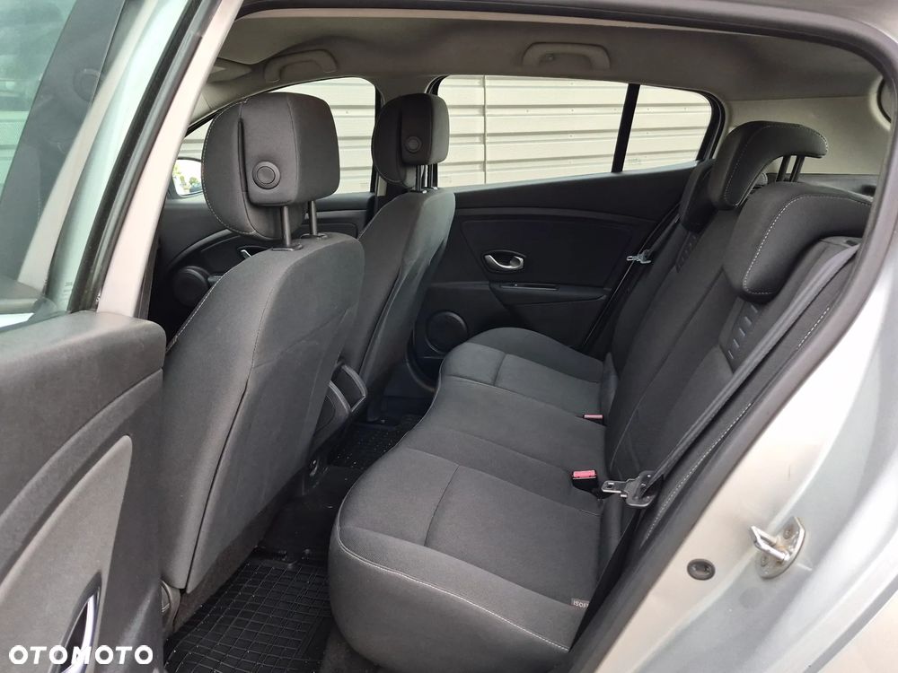 Renault Megane 1.6 16V 100 Paris - 7