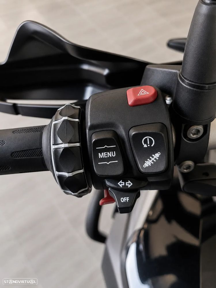BMW F 850 GS Triple Black - 11