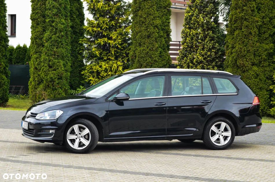 Volkswagen Golf Variant 2.0 TDI BlueMotion Technology DSG Highline - 13