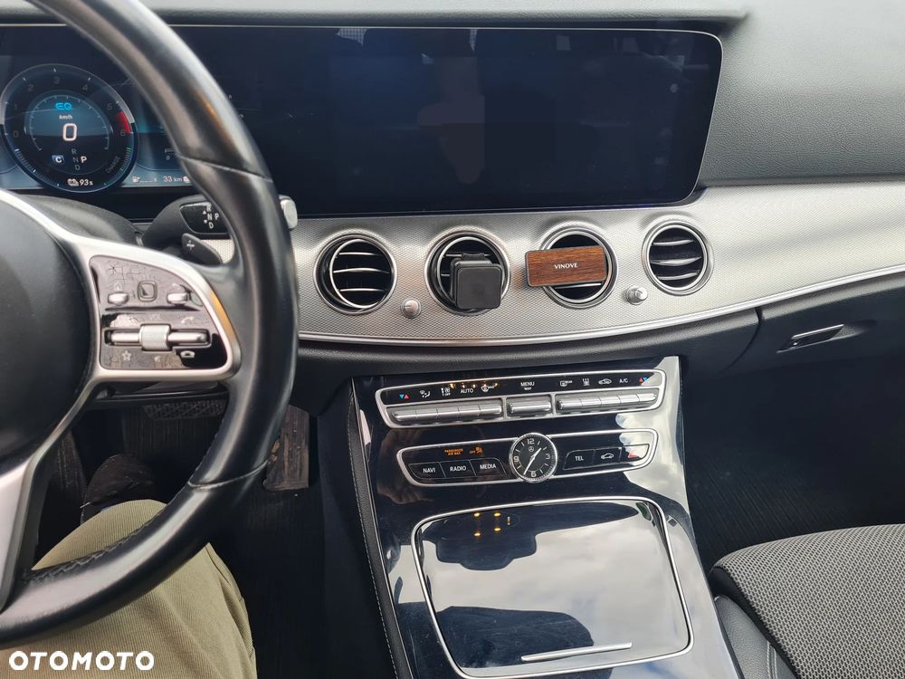 Mercedes-Benz Klasa E 300 de Avantgarde - 8