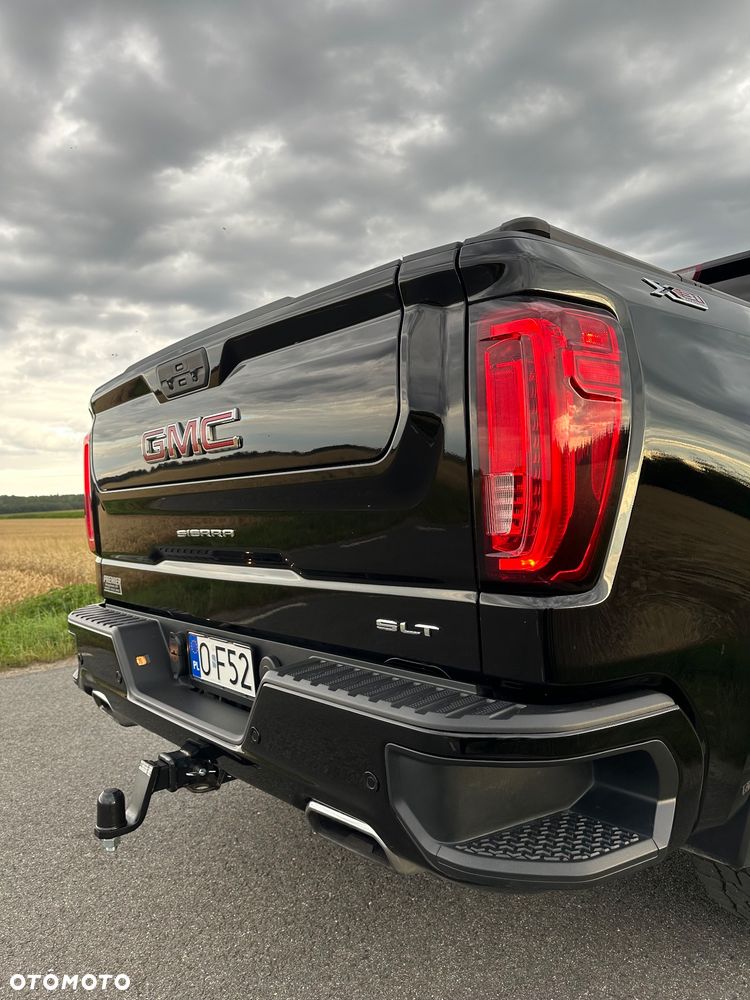 GMC Sierra - 10