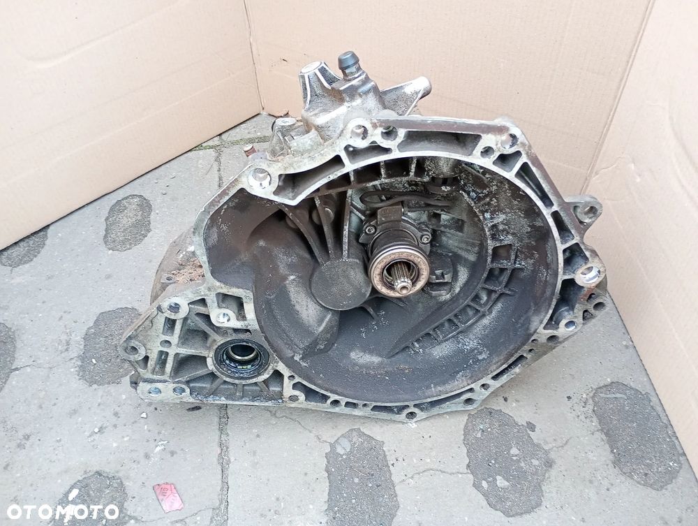 OPEL CORSA D FL 1,4 16V skrzynia biegów AT7C419