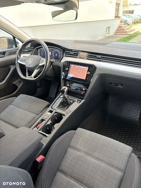 Volkswagen Passat 1.5 TSI EVO Business - 14