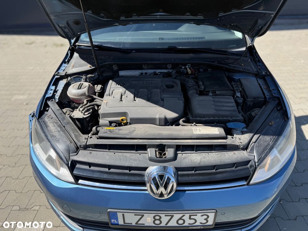 Volkswagen Golf 1.6 TDI DPF BlueMotion Technology DSG Style - 4
