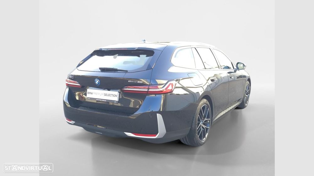 BMW i5 Touring eDrive40 - 6