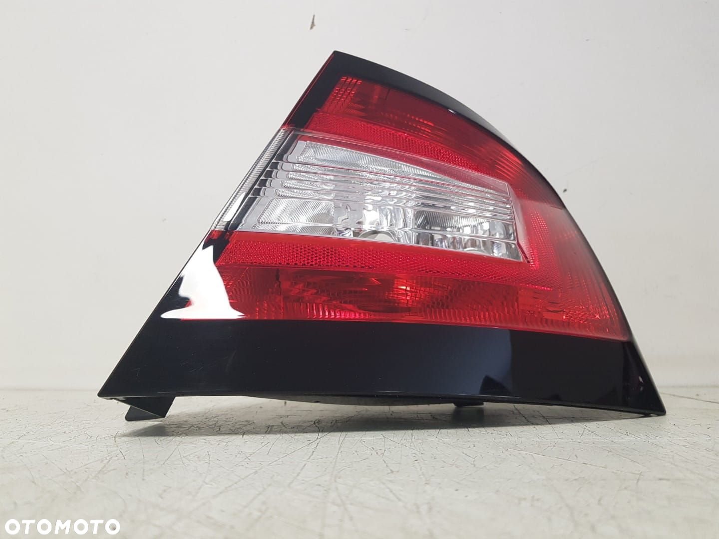 SKODA FABIA 3 III HB 14-21 LAMPA PRAWA TYŁ TYLNA 6V6945096 - 6