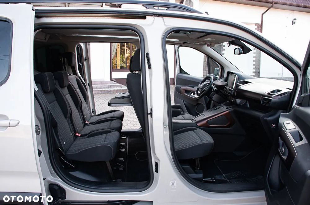 Peugeot Rifter BlueHDI 130 L2 EAT8 GT - 24