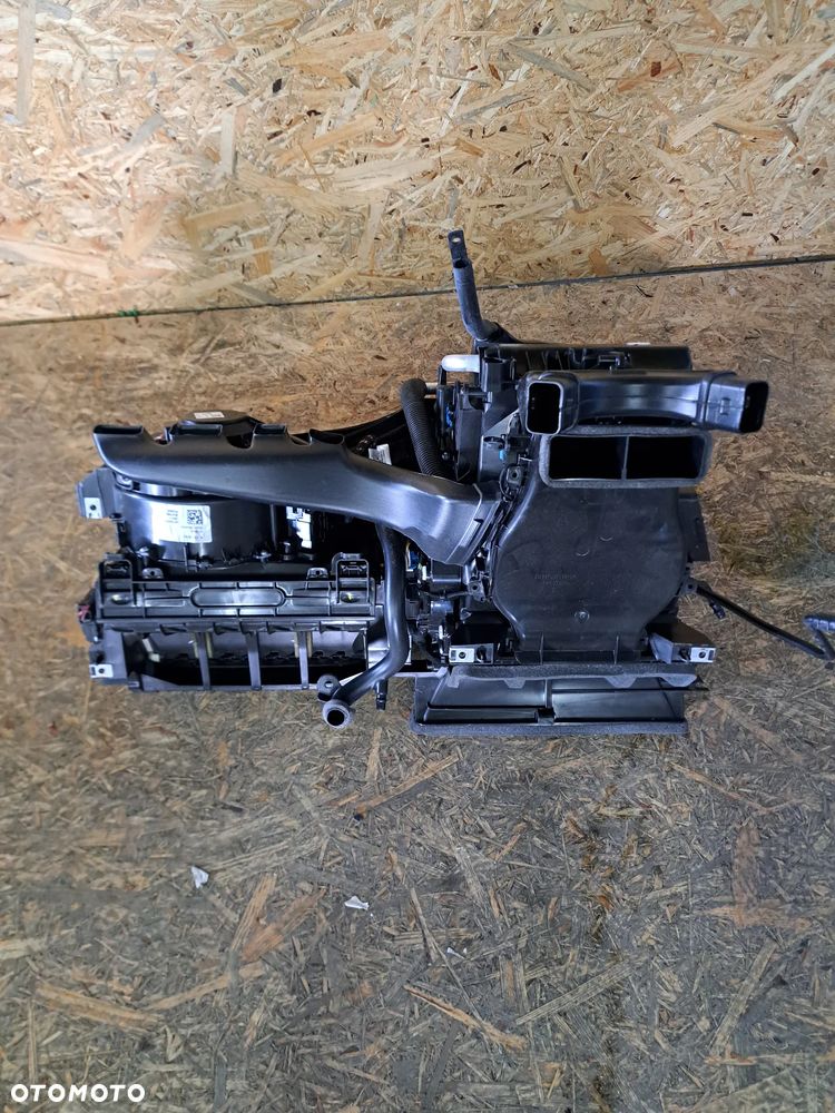 NAGRZEWNICA KOMPLETNA VOLVO XC40 DMUCHAWA WENTYLATOR - 1
