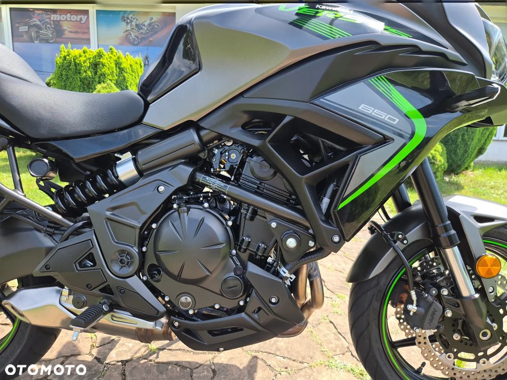 Kawasaki Versys 650 - 11