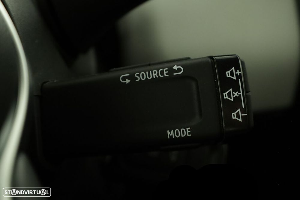 Renault Clio 1.0 TCe Evolution - 16