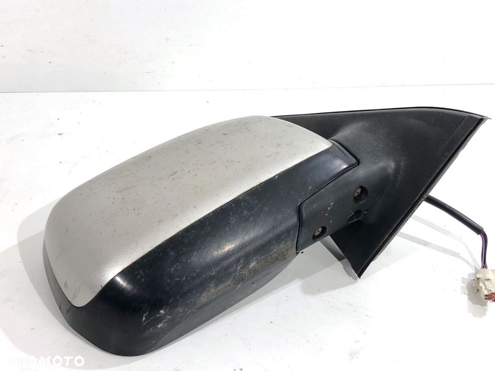 LUSTERKO PRAWY  TOYOTA COROLLA Verso (_E12_) 2001 - 2007 2.0 D-4D (CDE120_) 66 kW [90 KM] olej - 4