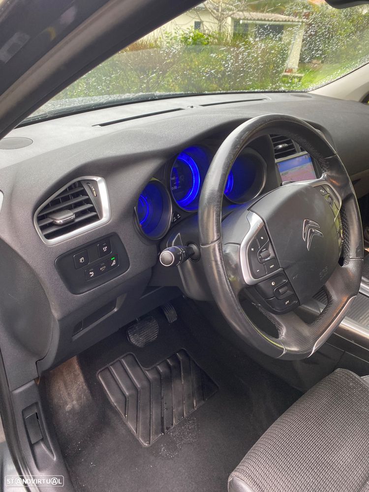 Citroën C4 1.6 e-HDi Exclusive CMP6 - 14