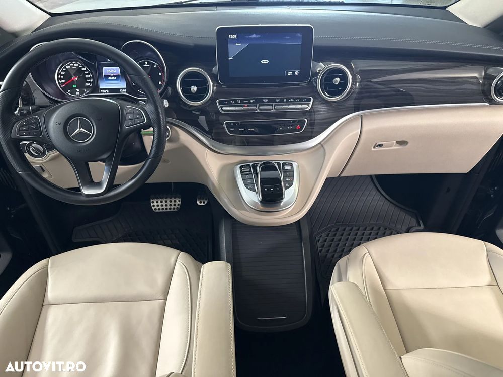 Mercedes-Benz V - 10