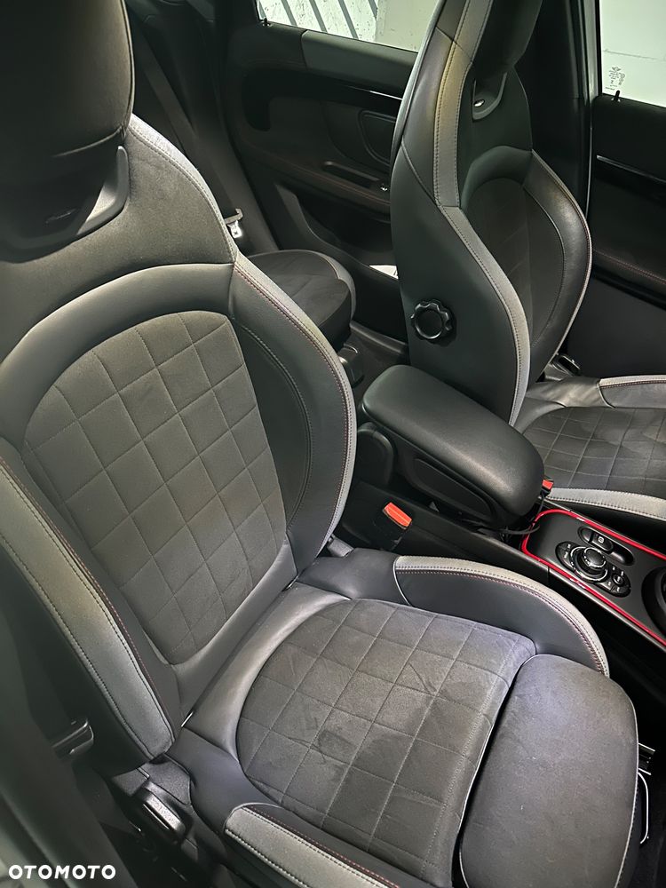 MINI John Cooper Works ALL4 sport - 6