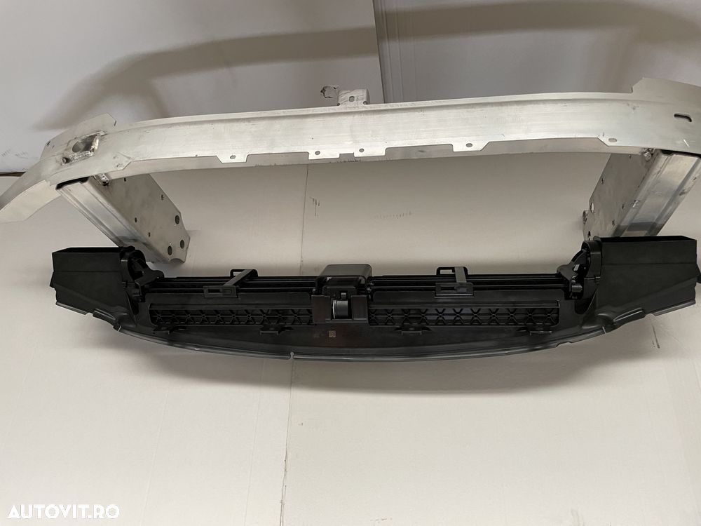 Tragar trager BMW seria 7 G11 G12 deflector intaritura bara grila acti - 1