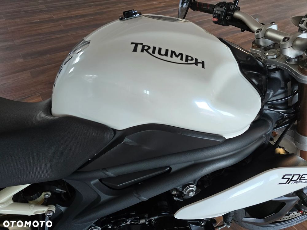 Triumph Speed Triple - 11