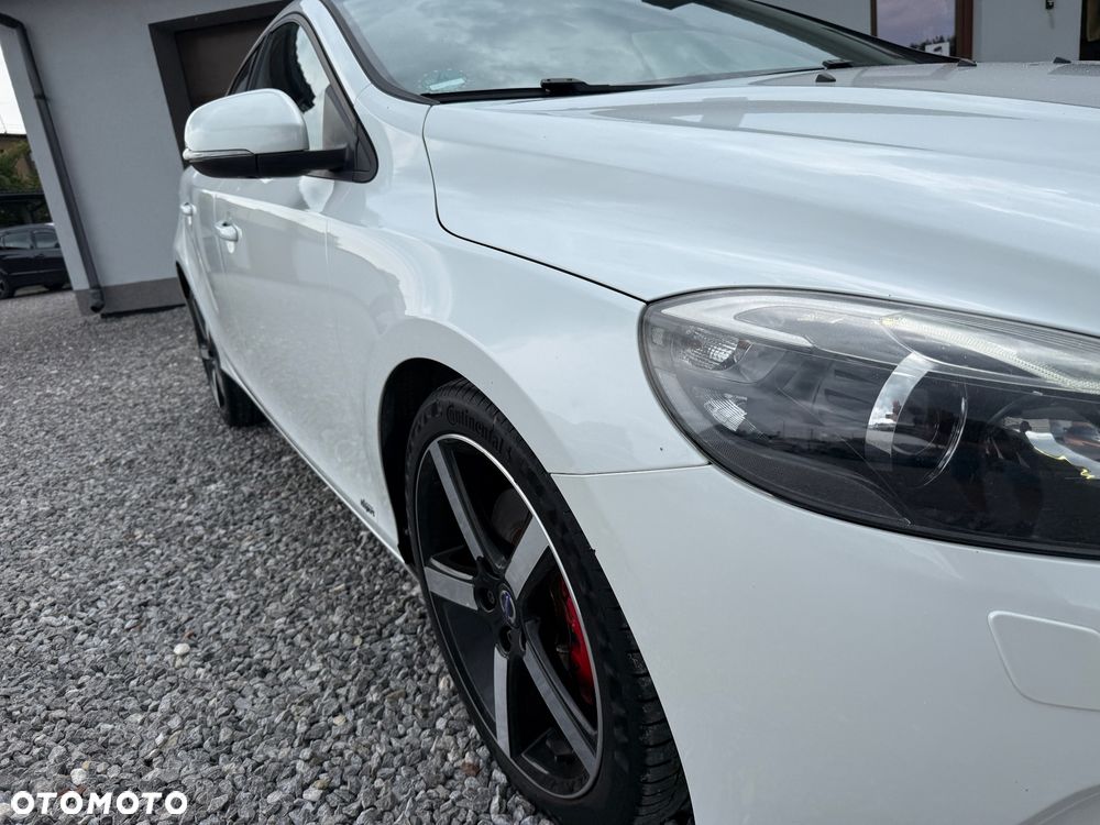 Volvo V40 T3 Drive-E R-Design Momentum - 16