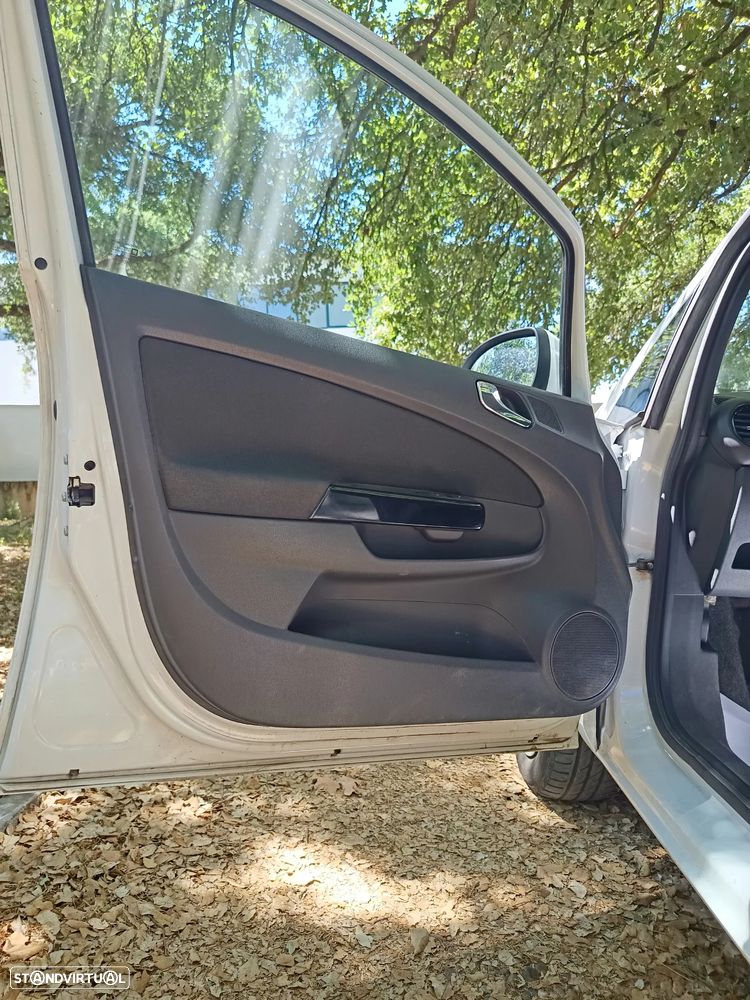 Opel Corsa - 9